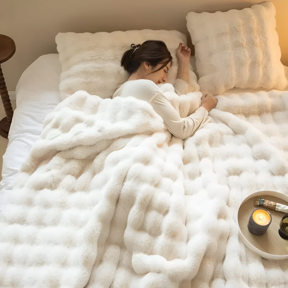 Luxury Faux Fur Throw Blanket for Bed and Sofa