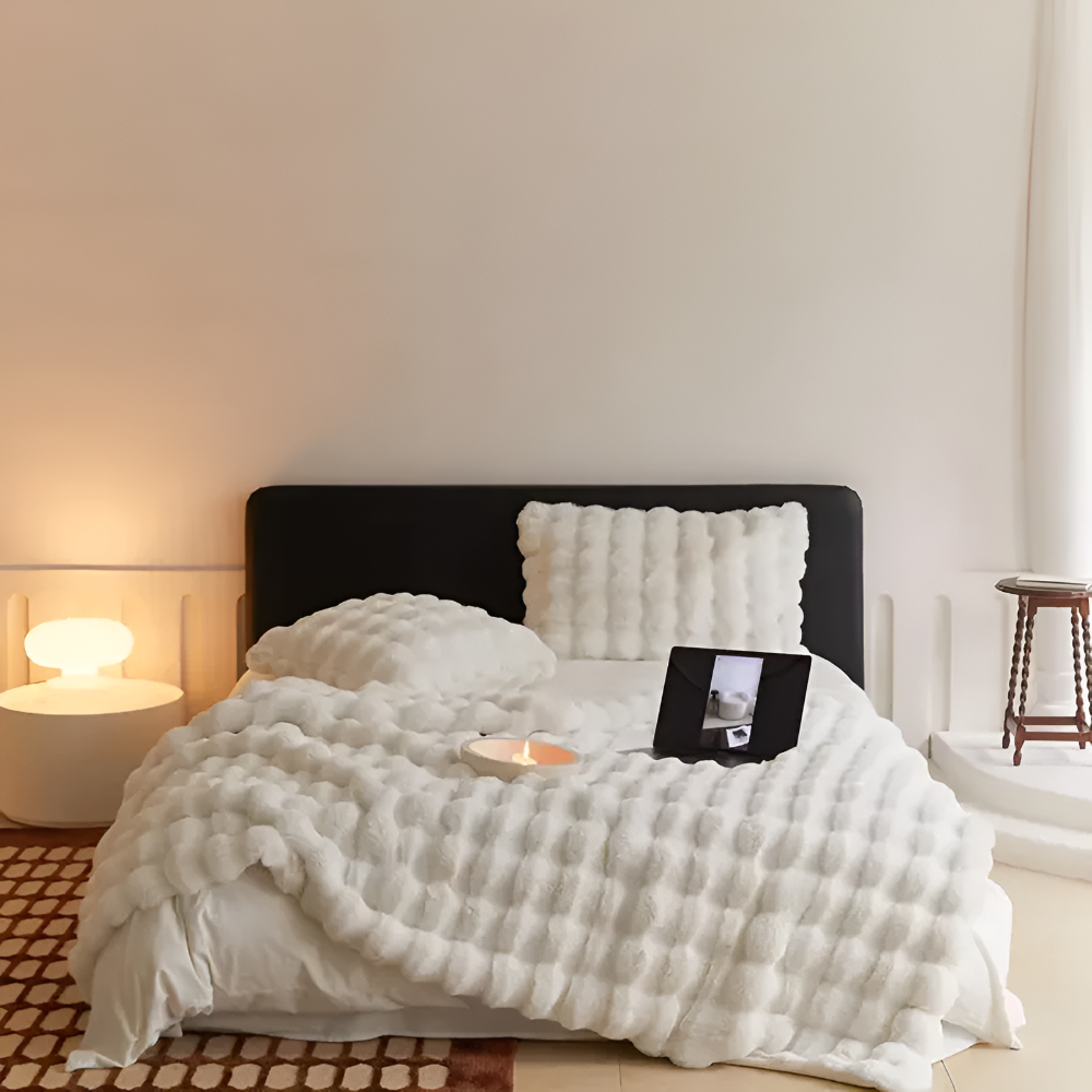 Luxury Faux Fur Throw Blanket for Bed and Sofa