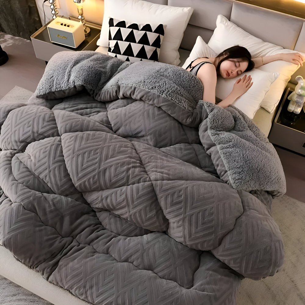 Reversible Plush Fleece Duvet Blanket for All Seasons