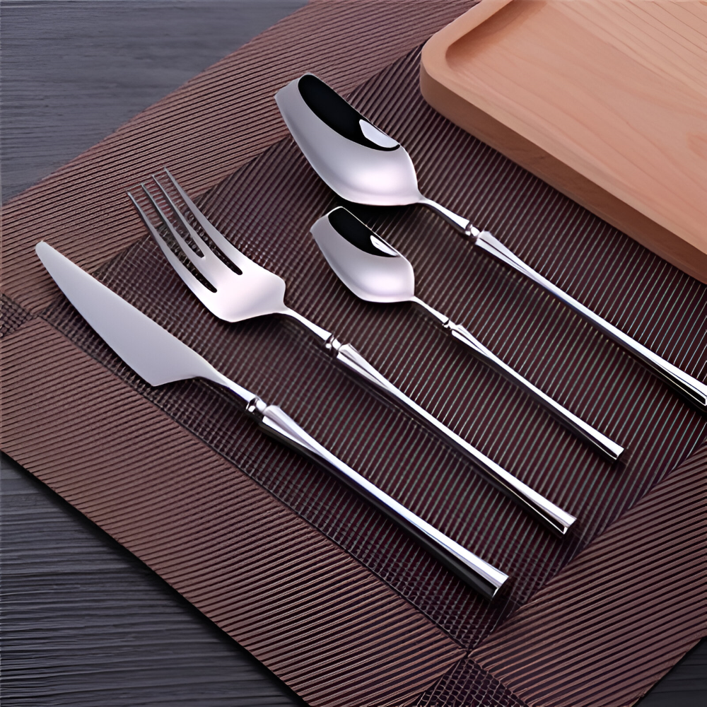16-Piece Gold Stainless Steel Cutlery Set for Elegant Dining