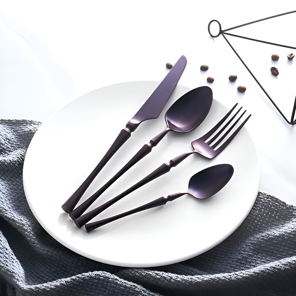 16-Piece Gold Stainless Steel Cutlery Set for Elegant Dining