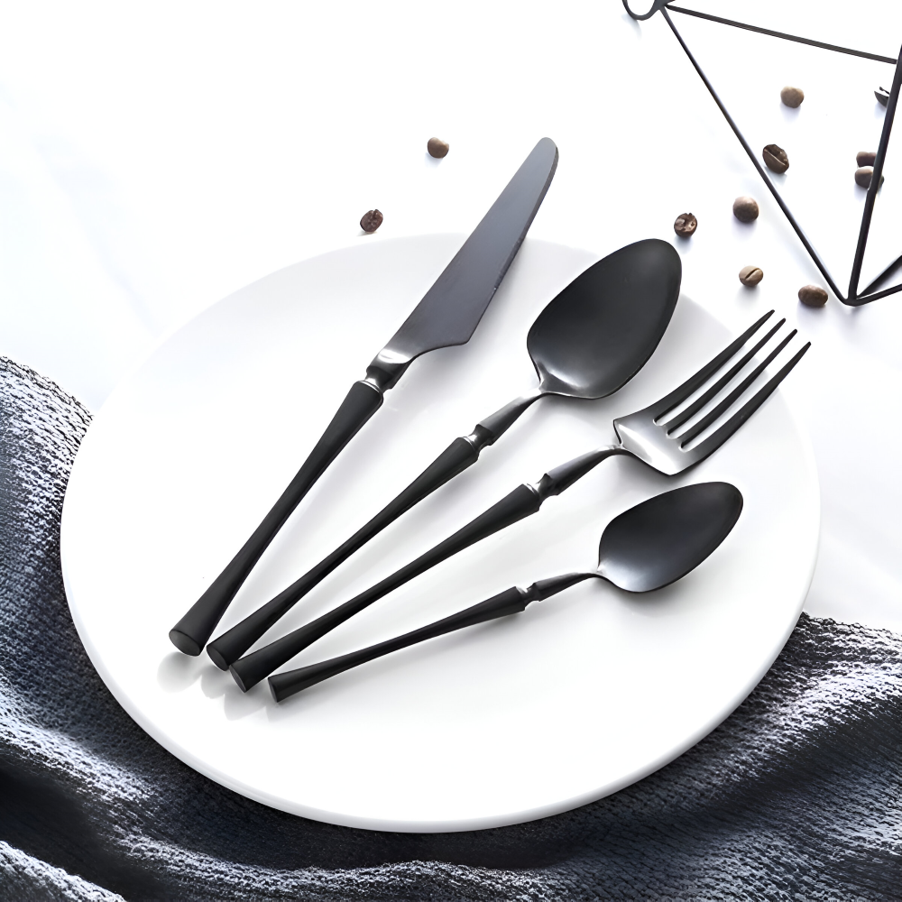 16-Piece Gold Stainless Steel Cutlery Set for Elegant Dining