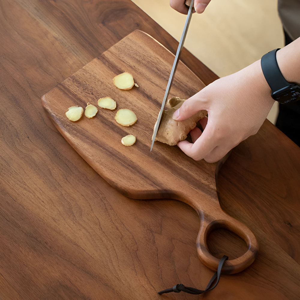 Set of 2 Wooden Cutting Boards with Handle for Chopping and Serving