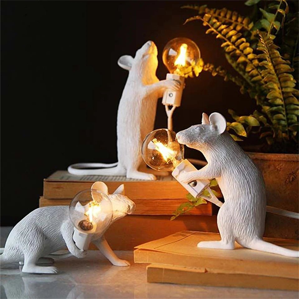 Decorative Mouse LED Table Lamp Set Holding Light Bulb for Home